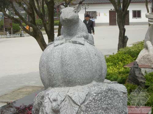 海陵公園十二生俏實(shí)景第16張圖片